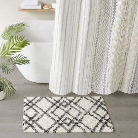 Geo Diamond Yarn Dyed Cotton Tufted Bath Rug